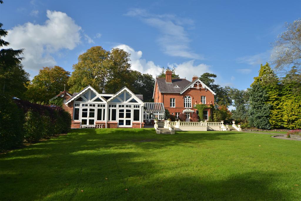 Glenmore Manor, Armagh